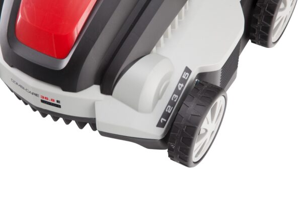 Scarificatore 36.8 E Combi Care (completo di sacco + rullo arieggiatore) - immagine 2