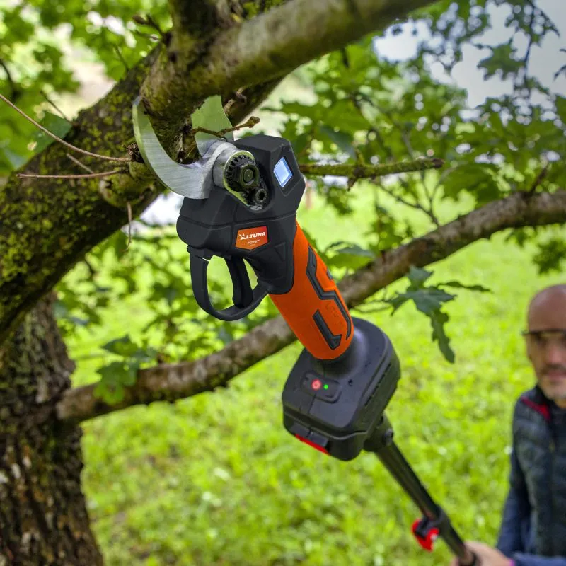 ASTA TELESCOPICA ALTUNA, cm. 108-163, per forbici a batteria AF 28 e motosega AF 150 - immagine 3