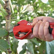 Forbice da Potatura DCK, 35 mm. Brushless 20 V. con 2 Batterie 2Ah - immagine 4