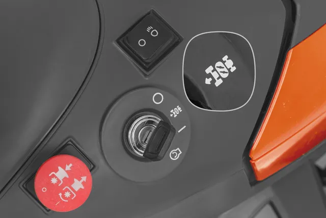 Trattorino tagliaerba Husqvarna TS 112 - immagine 10