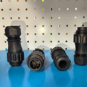 ADATTATORE - CONNETTORE PER GENERATORE CAMPAGNALA, per poter attaccare qualsisasi abbacchiatore a 12 volts